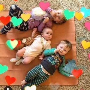 Meet your Posher, Della